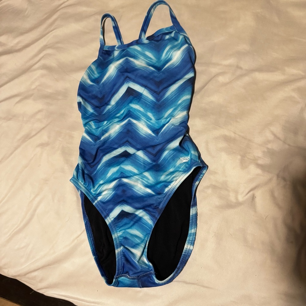 Speedo blue one piece swim suit size 6/32